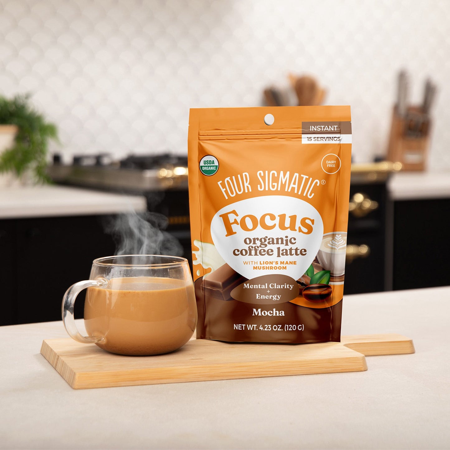 focus-organic-coffee-latte-mocha-h0 focus-latte-mocha-lifestyle2-2026.jpg