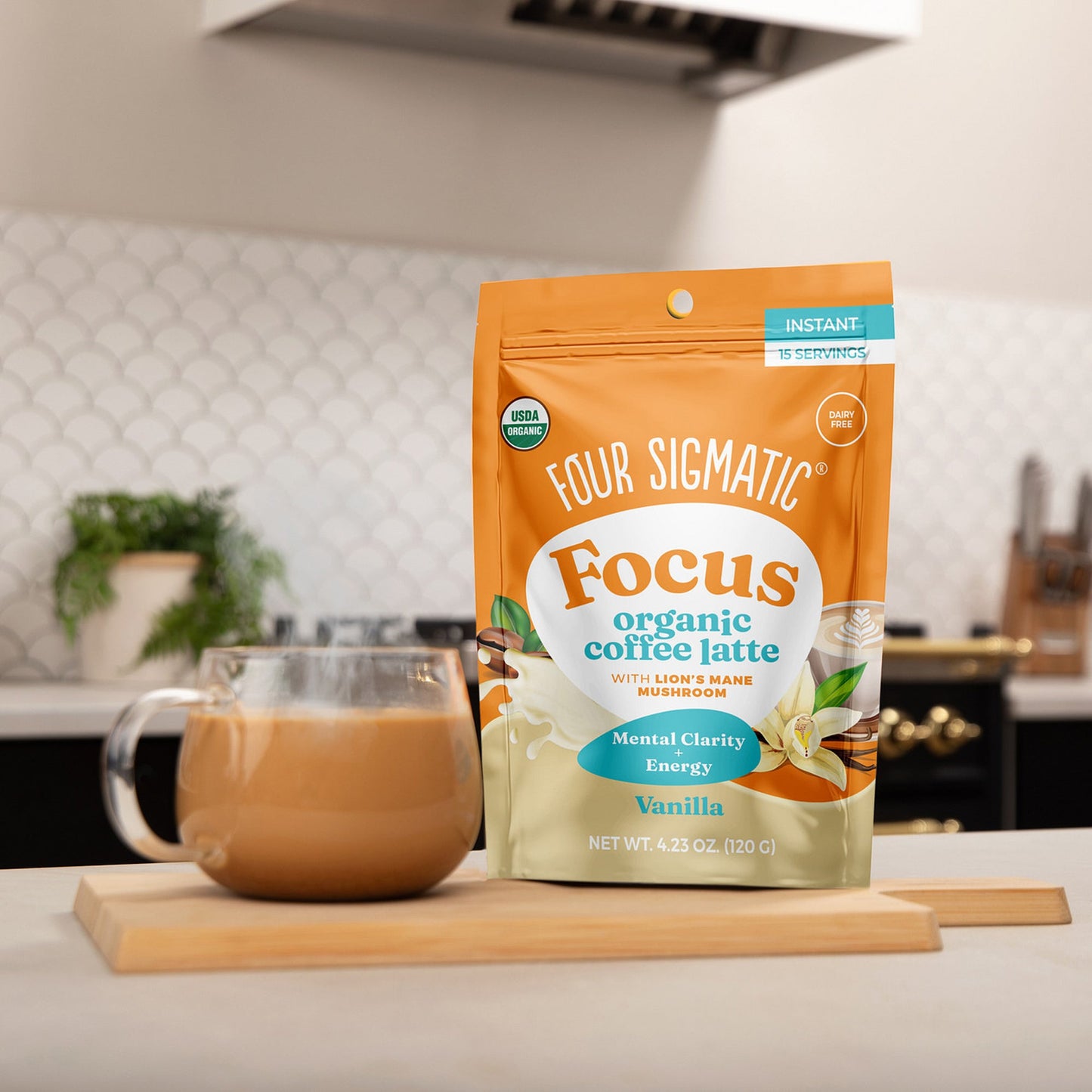 focus-organic-coffee-latte-vanilla-h6 focus-latte-vanilla-lifestyle2.jpg