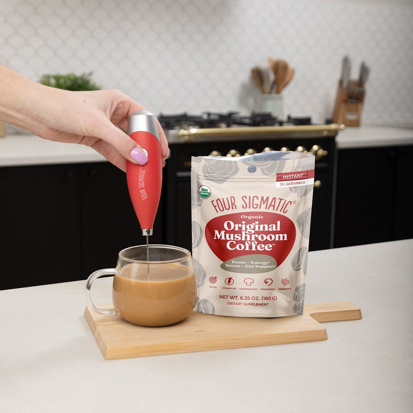 original-mushroom-coffeetm-h4 ogm-instant-ms-lifestyle2-2026_74863389-d0cf-464c-a566-c5b3c194e85d.jpg